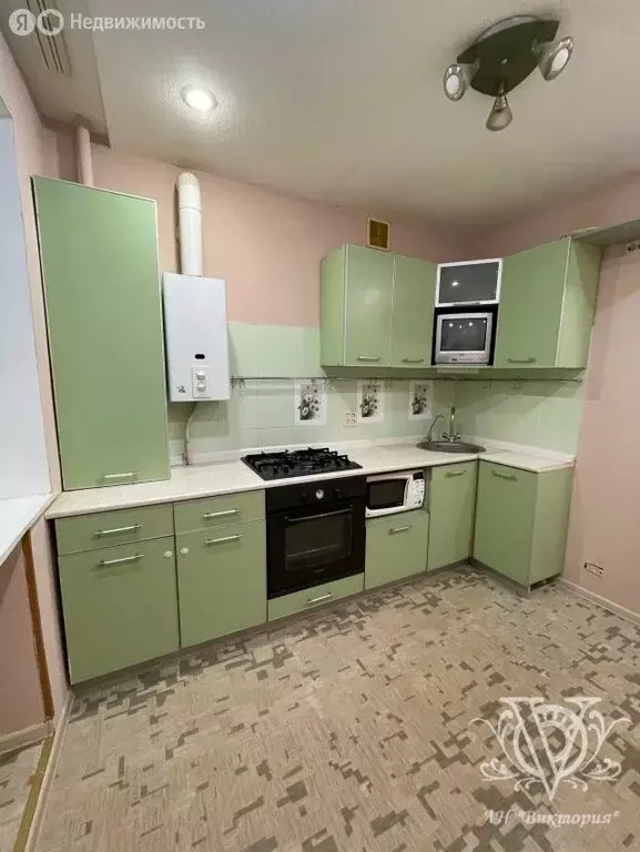 2-комнатная квартира: Ухта, проспект Ленина, 8 (43.8 м) - Фото 2