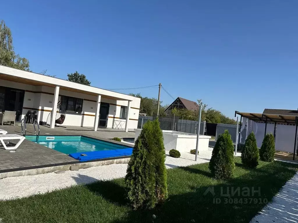 Дом в Краснодарский край, Краснодар городской округ, Октябрьский хут., ... - Фото 0