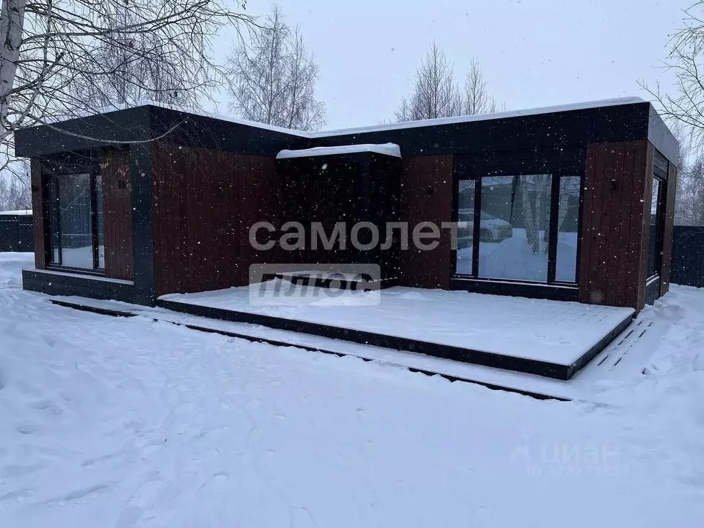 Дом в Челябинская область, Копейск ул. Николая Доброносова (80 м) - Фото 1