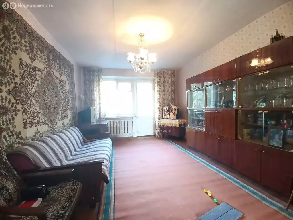 3-комнатная квартира: Рыбинск, улица Кораблестроителей, 2 (59 м) - Фото 1