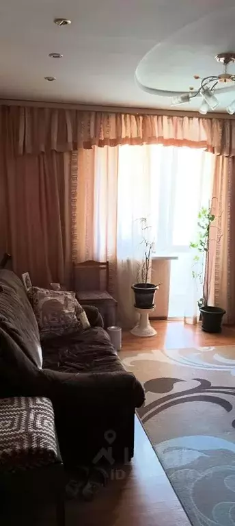 2-к кв. Омская область, Омск просп. Карла Маркса, 68 (43.0 м) - Фото 1