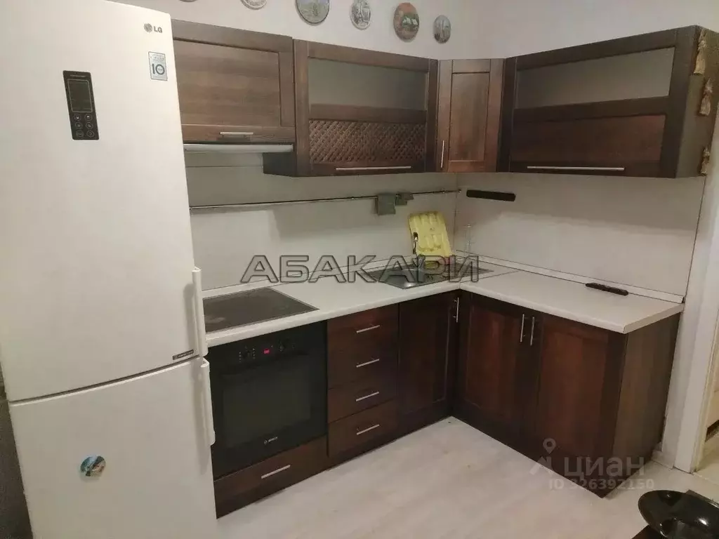 2-к кв. Красноярский край, Красноярск ул. Чернышевского, 104 (92.0 м) - Фото 1