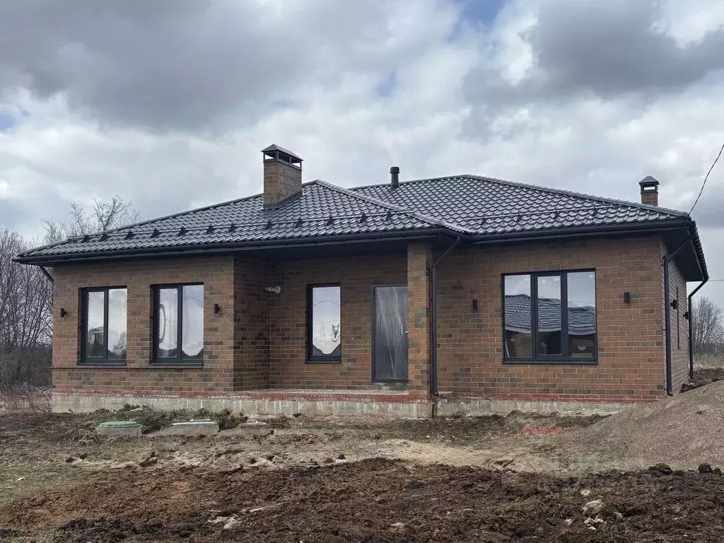 Дом в Татарстан, Лаишевский район, Егорьевское с/пос, д. Кзыл-Иль ул. ... - Фото 0