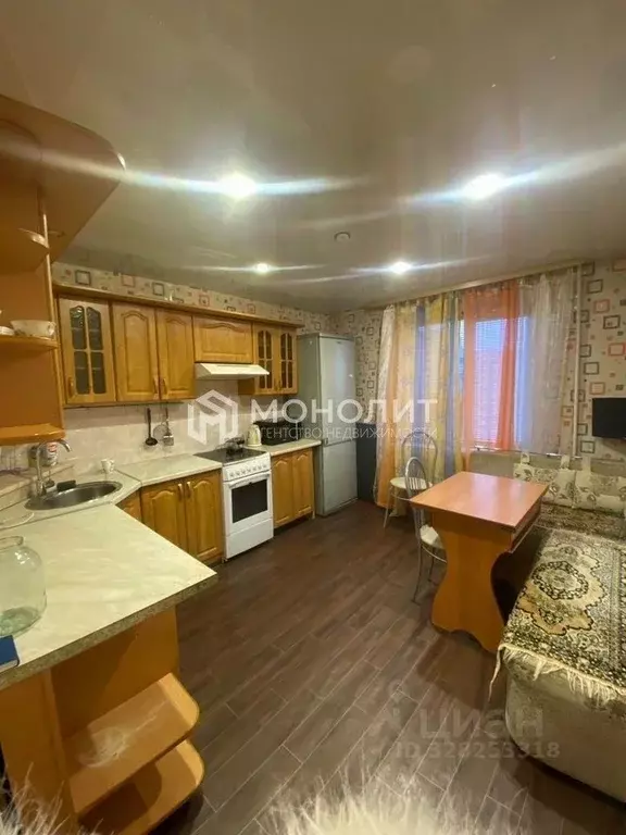 2-к кв. Белгородская область, Старый Оскол Жукова мкр, 46 (49.3 м) - Фото 2