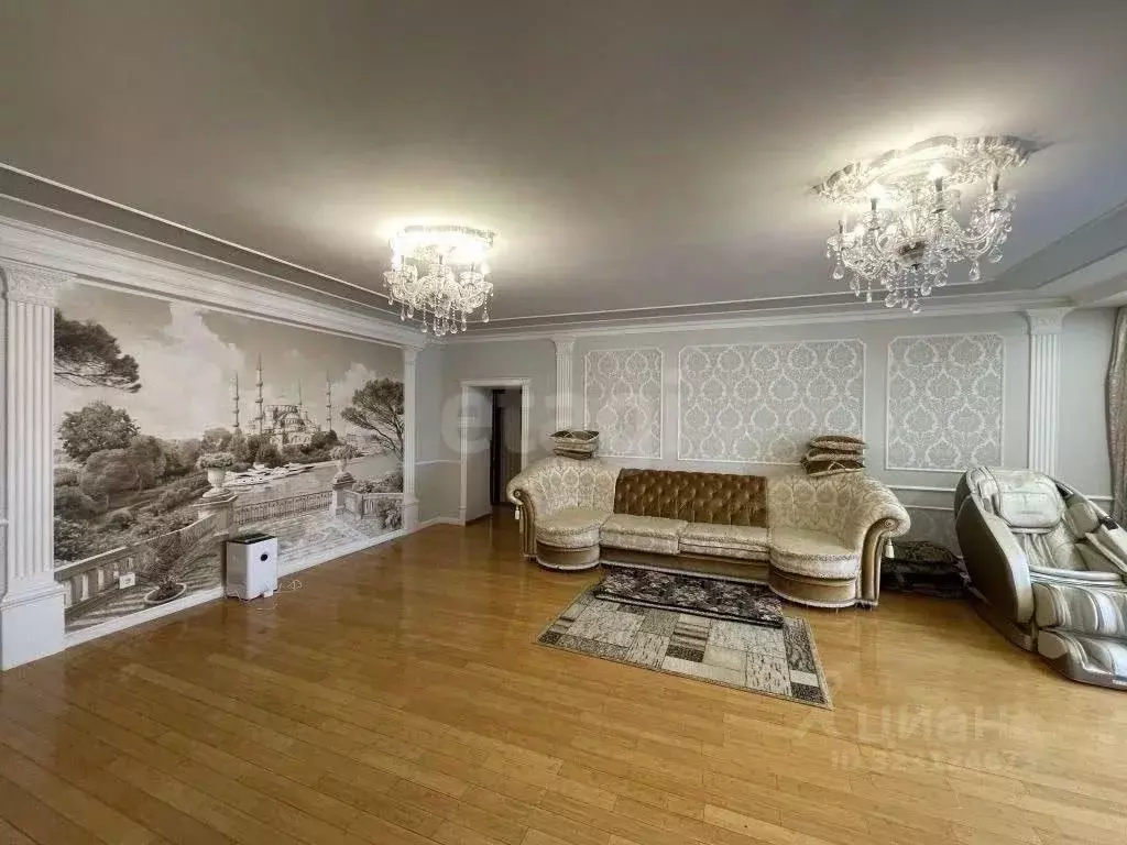 4-к кв. Ханты-Мансийский АО, Мегион ул. А.М. Кузьмина, 30 (135.0 м) - Фото 1