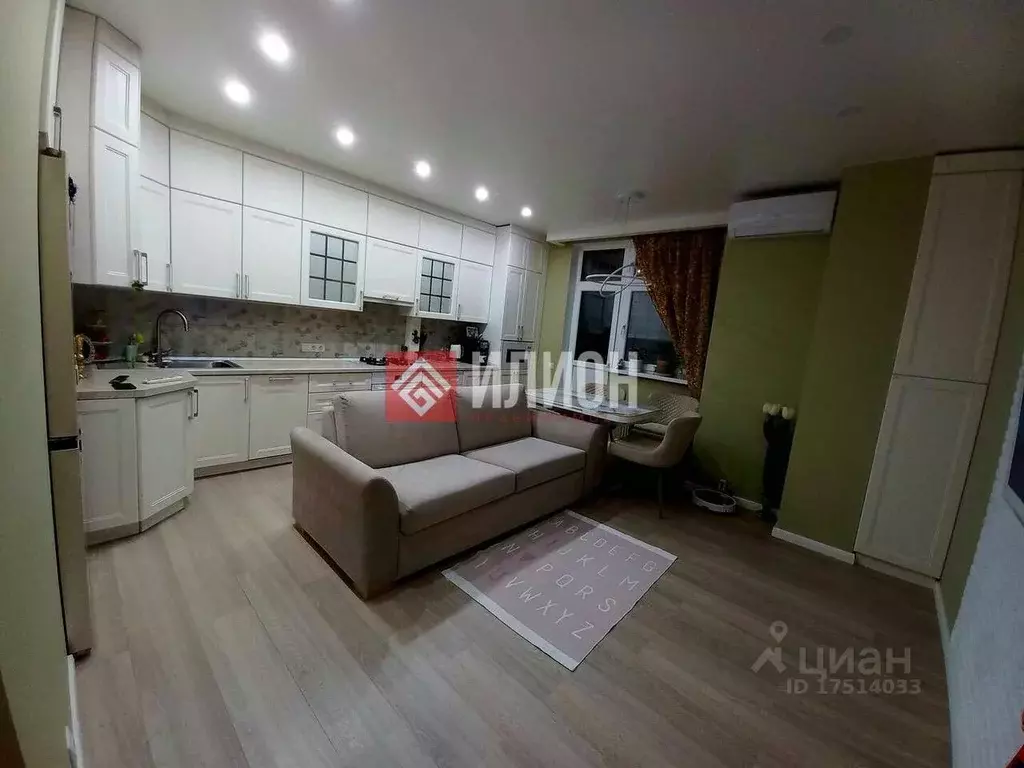 2-к кв. Севастополь ул. Колобова, 20 (68.0 м) - Фото 1