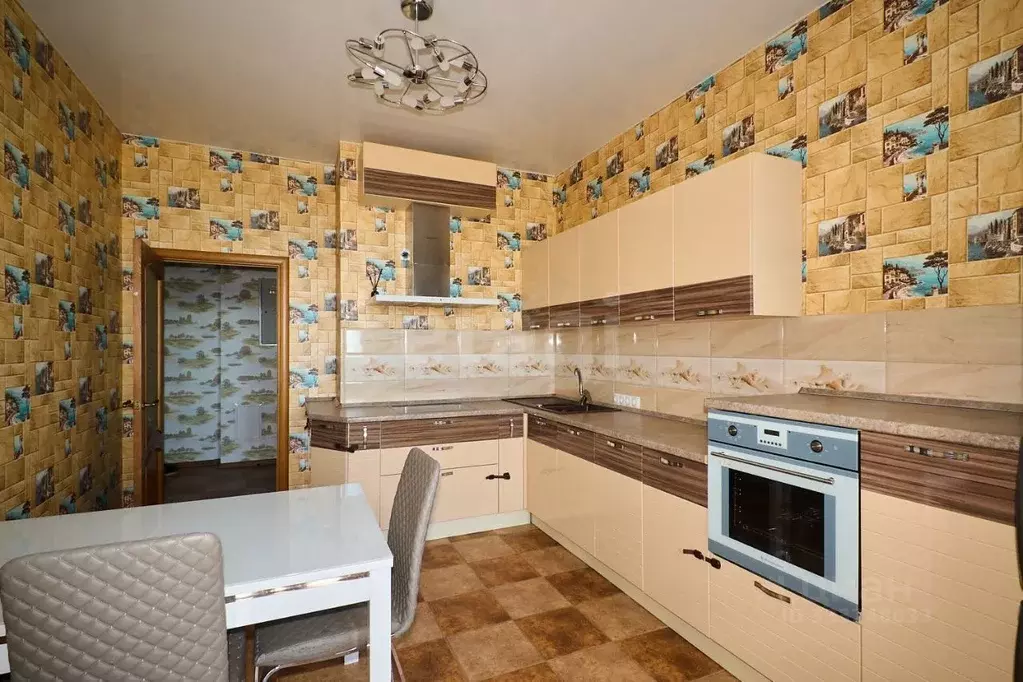 1-к кв. Тюменская область, Тюмень ул. Малыгина, 90 (49.8 м) - Фото 0