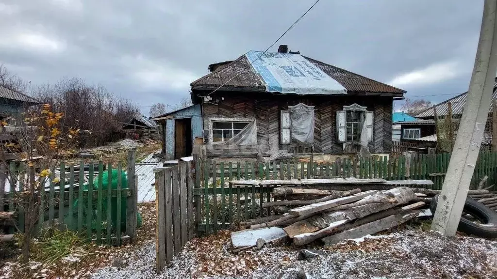 Дом в Кемеровская область, Прокопьевск Бакинская ул., 74 (33 м) - Фото 0