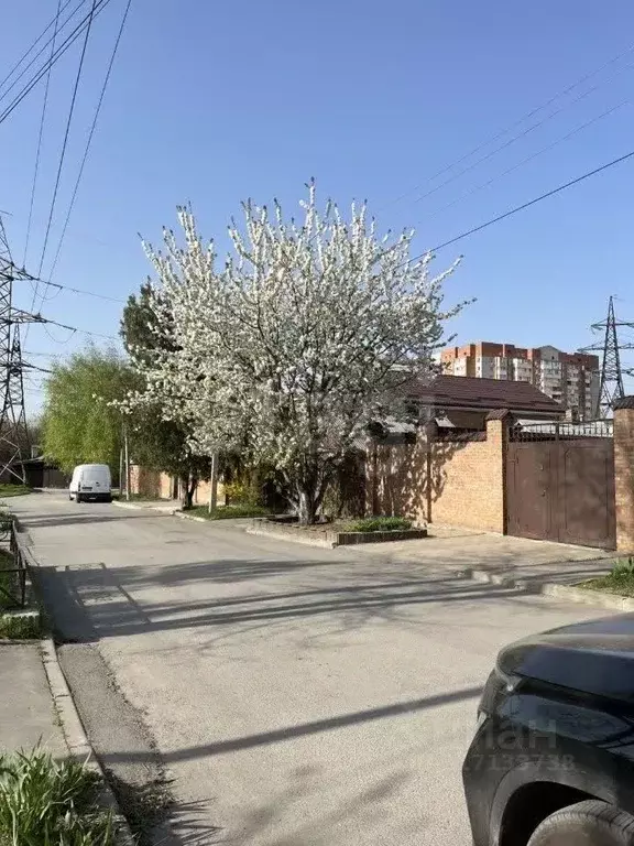 Дом в Ростовская область, Ростов-на-Дону Оренбургский пер. (98 м) - Фото 1