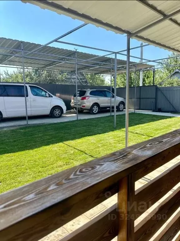 Дом в Волгоградская область, Волгоград Нефтяник СНТ, 10-я линия, 2144 ... - Фото 1