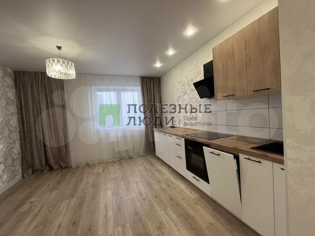 2-к. квартира, 50 м, 12/15 эт. - Фото 1