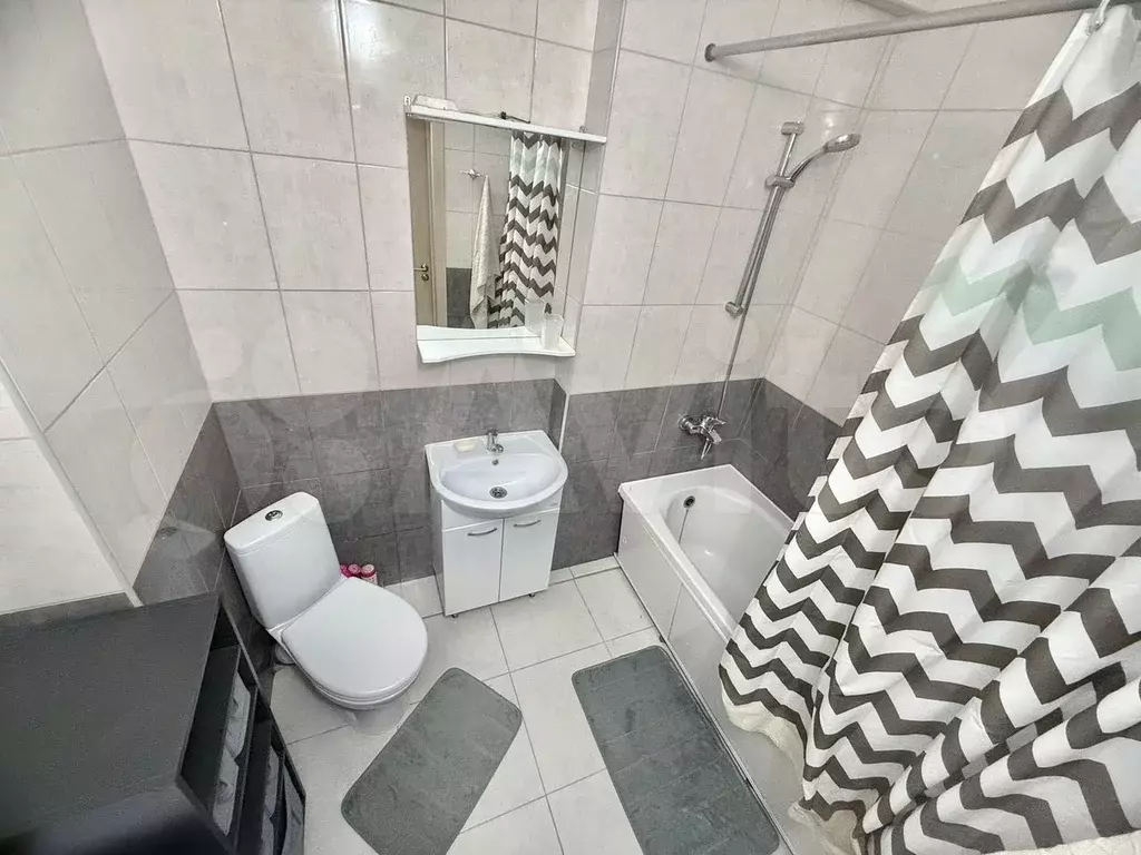 1-к. квартира, 42 м, 3/9 эт. - Фото 0