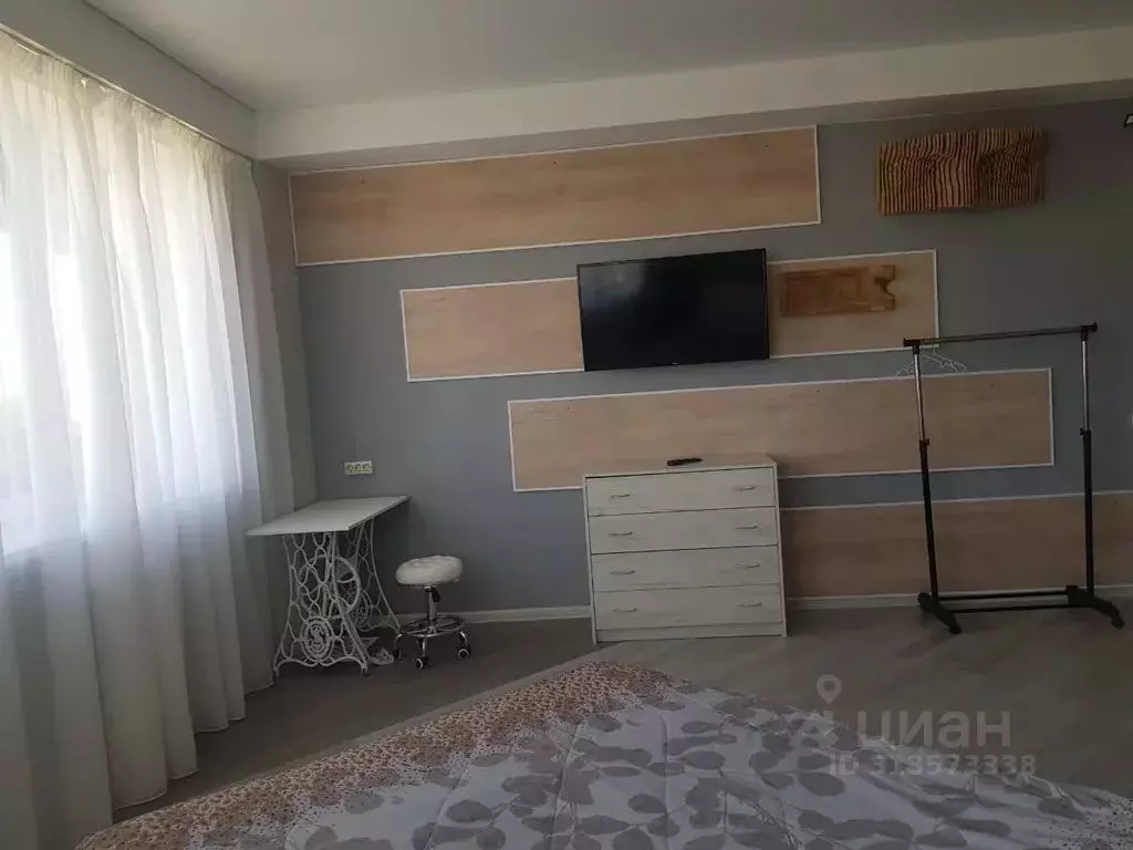 1-к кв. Ставропольский край, Ессентуки ул. Буачидзе, 1к4 (50.0 м) - Фото 1