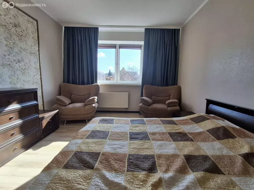 2-комнатная квартира: Пионерский, Гвардейская улица, 2А (62.4 м) - Фото 1