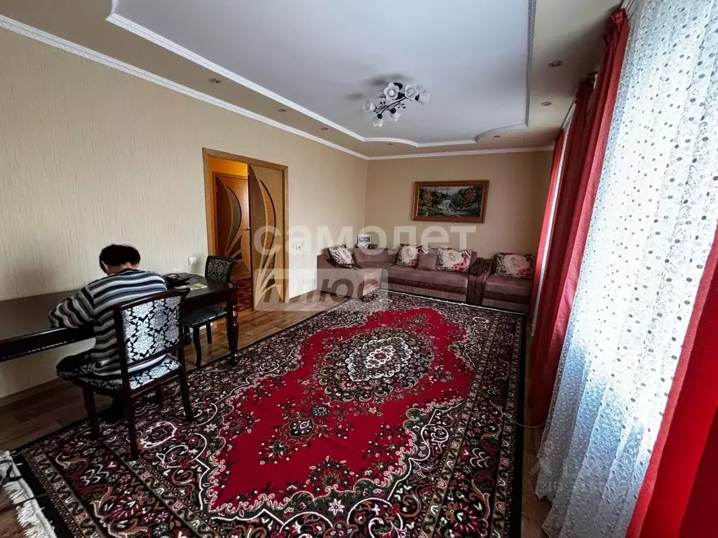 3-к кв. Астраханская область, Володарский район, с. Козлово Зеленая ... - Фото 0