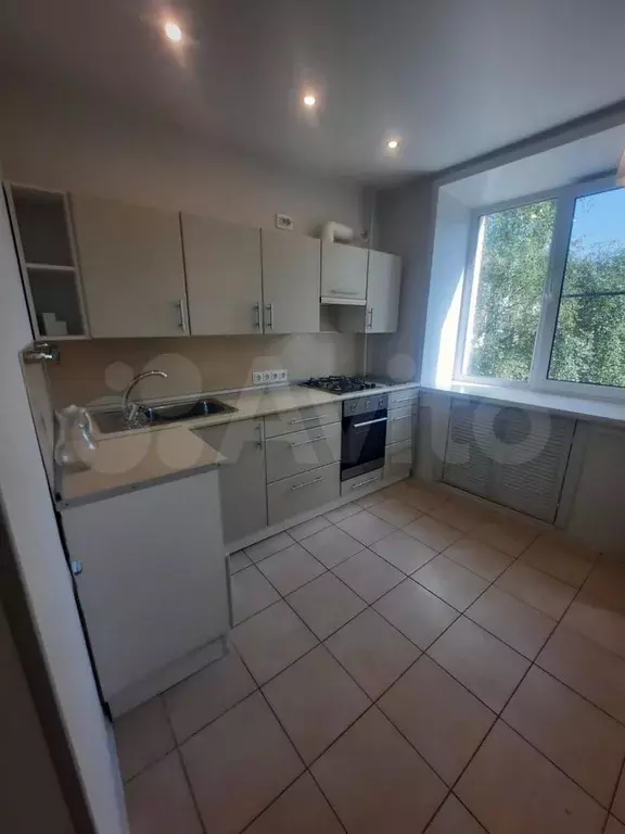 1-к. квартира, 32 м, 4/5 эт. - Фото 1