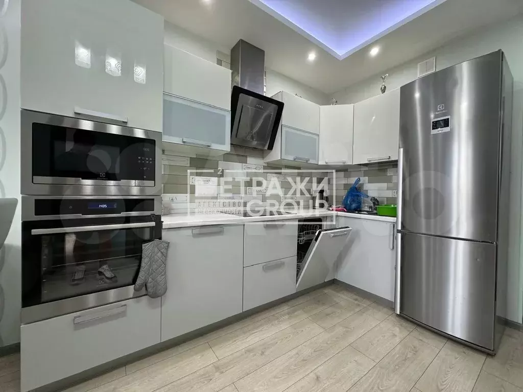 1-к. квартира, 40 м, 8/17 эт. - Фото 1
