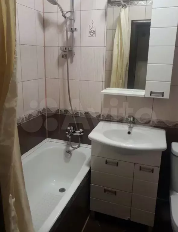 2-к. квартира, 42 м, 2/5 эт. - Фото 0