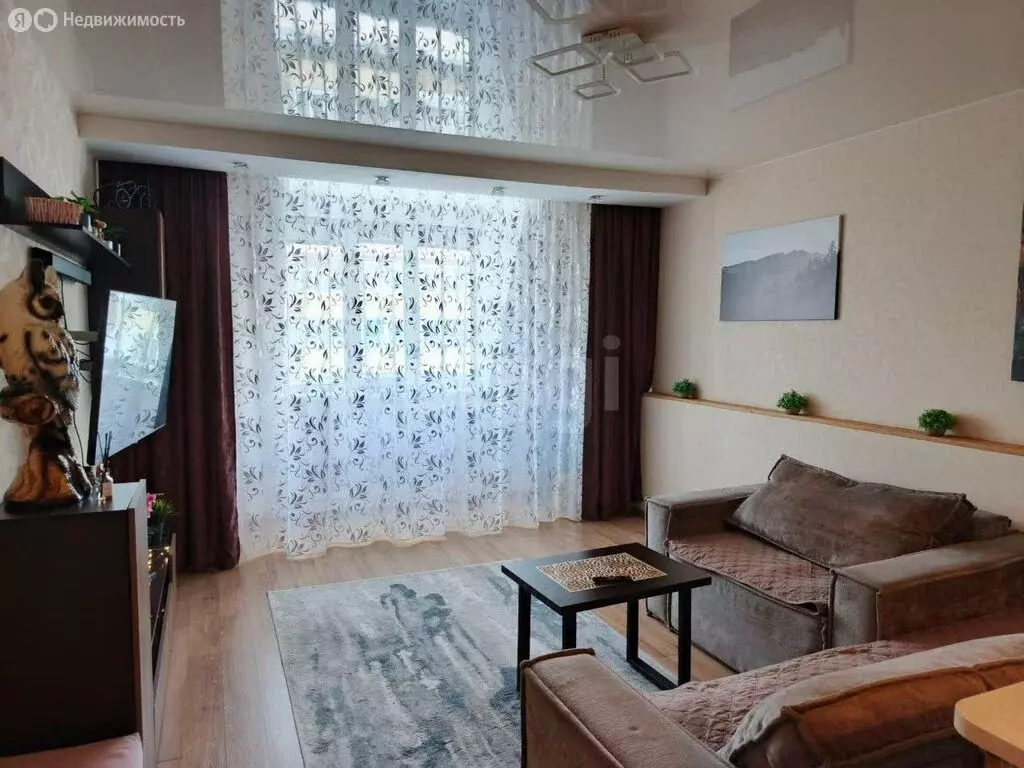 2-комнатная квартира: посёлок Октябрьский, Локтинская улица, 6/1 (75.3 ... - Фото 1