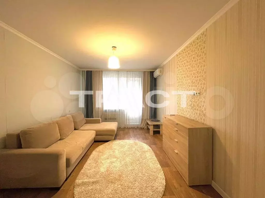1-к. квартира, 39 м, 10/10 эт. - Фото 0