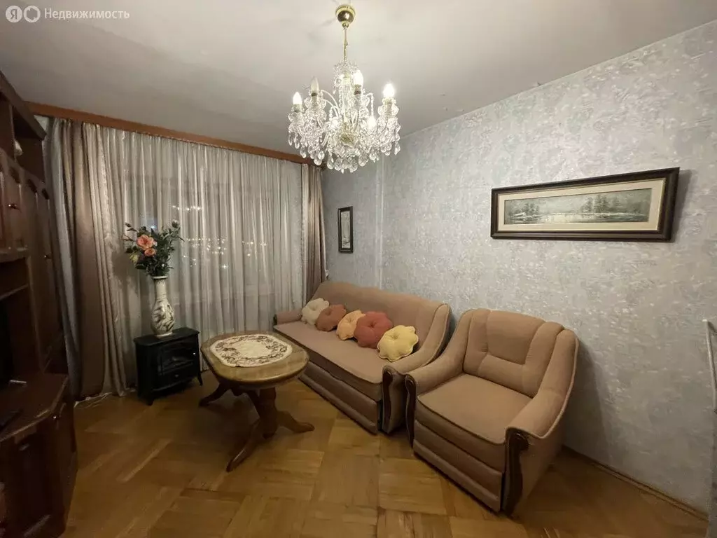 1-комнатная квартира: Москва, Осенняя улица, 2 (39 м) - Фото 1