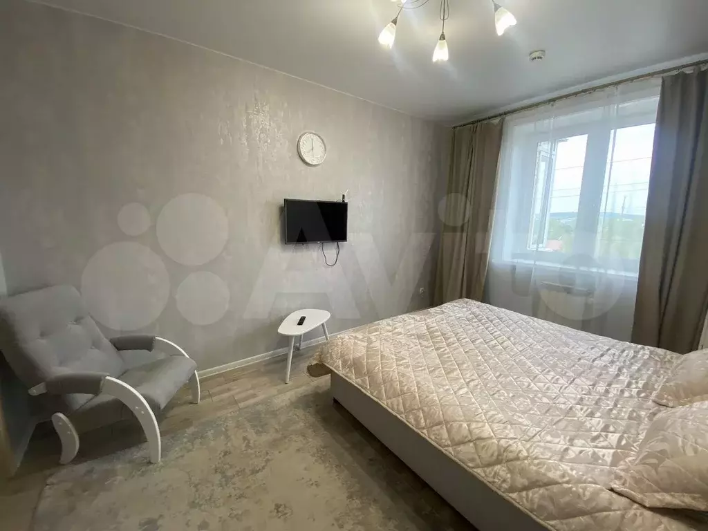 1-к. квартира, 40 м, 5/16 эт. - Фото 1