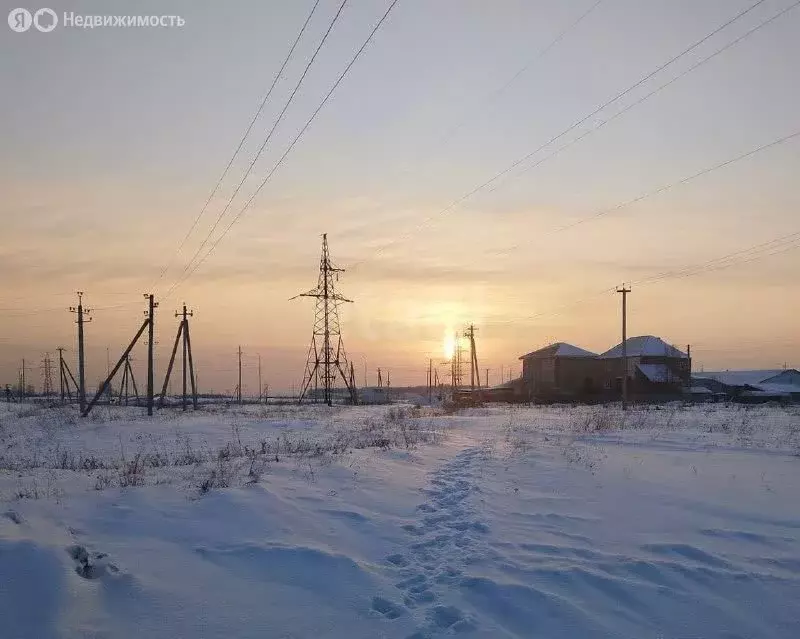 Участок в село Зелёное, Пригородная улица (15 м) - Фото 1