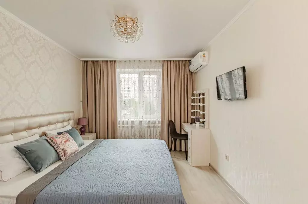 2-к кв. Татарстан, Казань ул. Хайдара Бигичева, 11 (60.0 м) - Фото 1