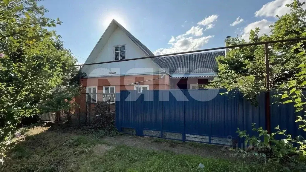 Таунхаус в Краснодарский край, Армавир ул. 18-я Линия, 10 (85 м) - Фото 1