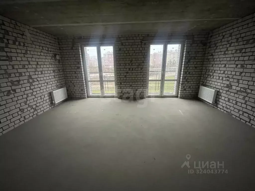 2-к кв. Смоленская область, Смоленск ул. Отрадная, 1 (70.2 м) - Фото 1