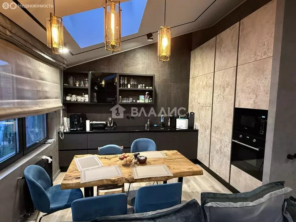 3-комнатная квартира: посёлок Развилка, Римский проезд, 5 (79.2 м) - Фото 2