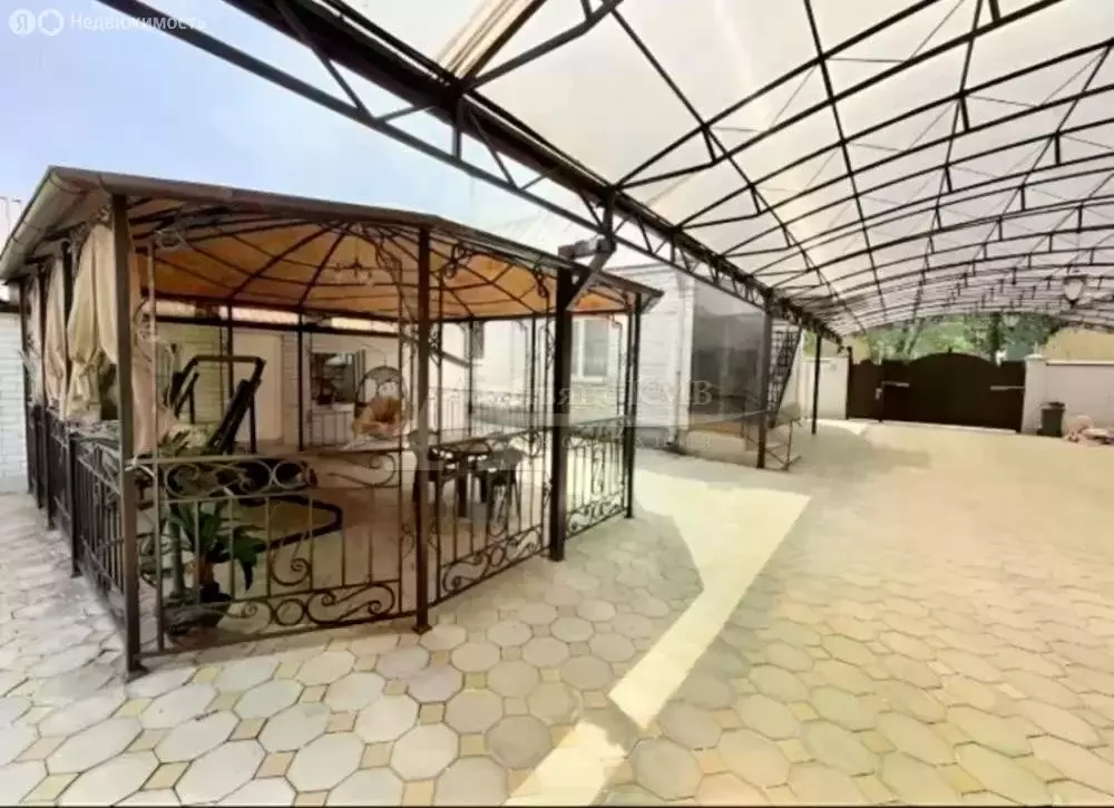 Дом в Ессентуки, улица Комарова (160 м) - Фото 2