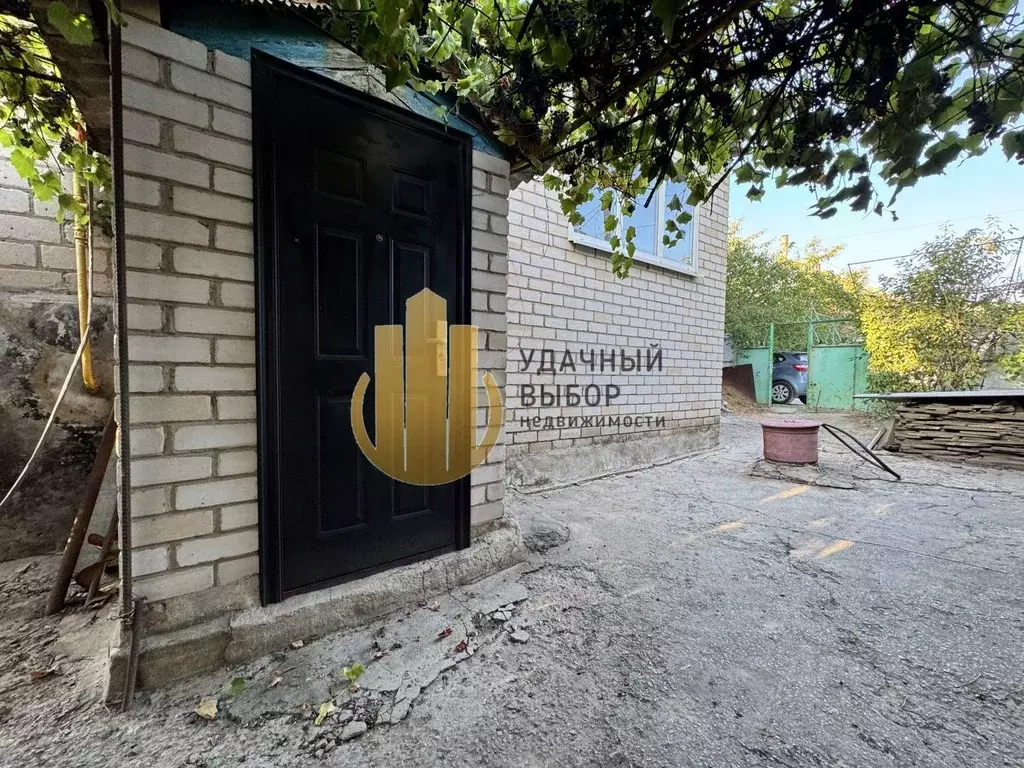 Дом в Ростовская область, Белая Калитва Подгорная ул., 22 (94 м) - Фото 1