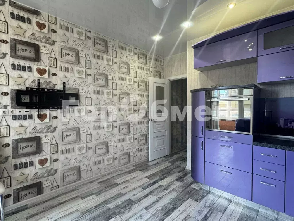 Продается 1-комнатная квартира - Фото 1