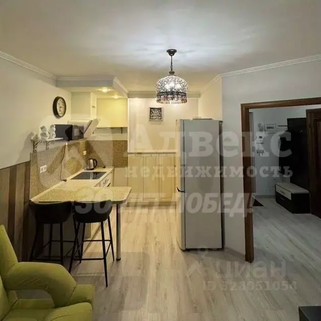 1-к кв. Тюменская область, Тюмень ул. 50 лет Октября, 57А (37.4 м) - Фото 1