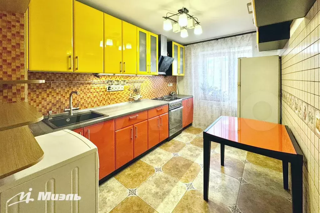 3-к. квартира, 61,5 м, 5/9 эт. - Фото 1