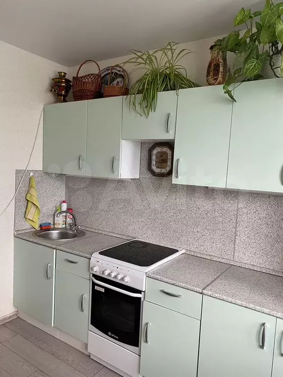 1-к. квартира, 38 м, 4/17 эт. - Фото 0