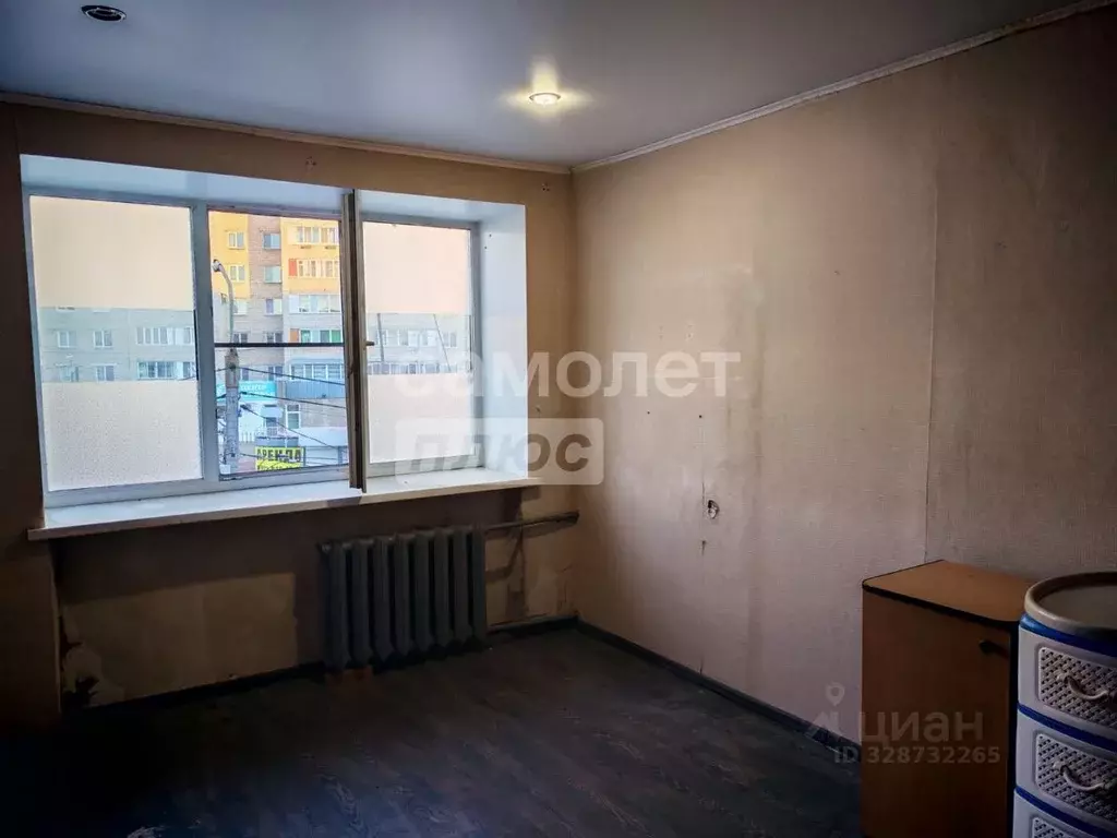 Комната Омская область, Омск ул. Химиков, 57 (13.0 м) - Фото 1
