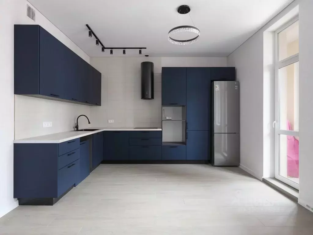 3-к кв. Ленинградская область, Мурино Всеволожский район, ул. ... - Фото 1