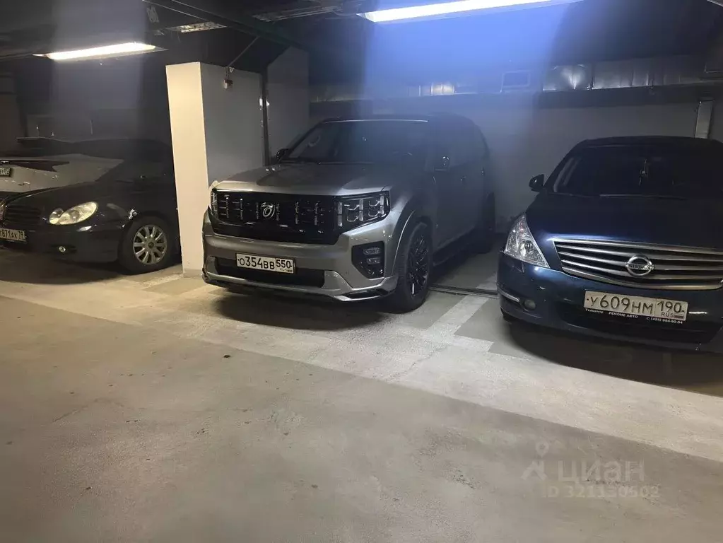 Гараж в Московская область, Красногорск ул. Авангардная, 3 (14 м) - Фото 1