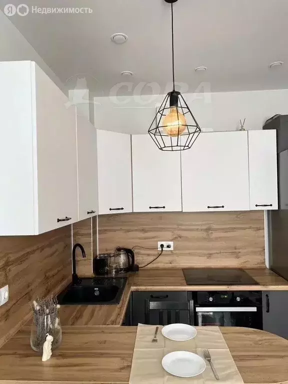 1-комнатная квартира: Тюмень, улица Тимофея Чаркова, 83 (38.2 м) - Фото 2