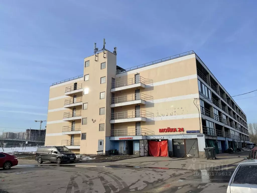 Гараж в Москва ул. Маршала Савицкого, 5 (13 м) - Фото 1