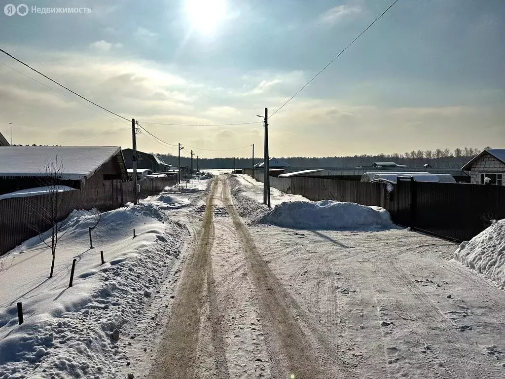 Участок в село Новопетровское, Советская улица (5 м) - Фото 1