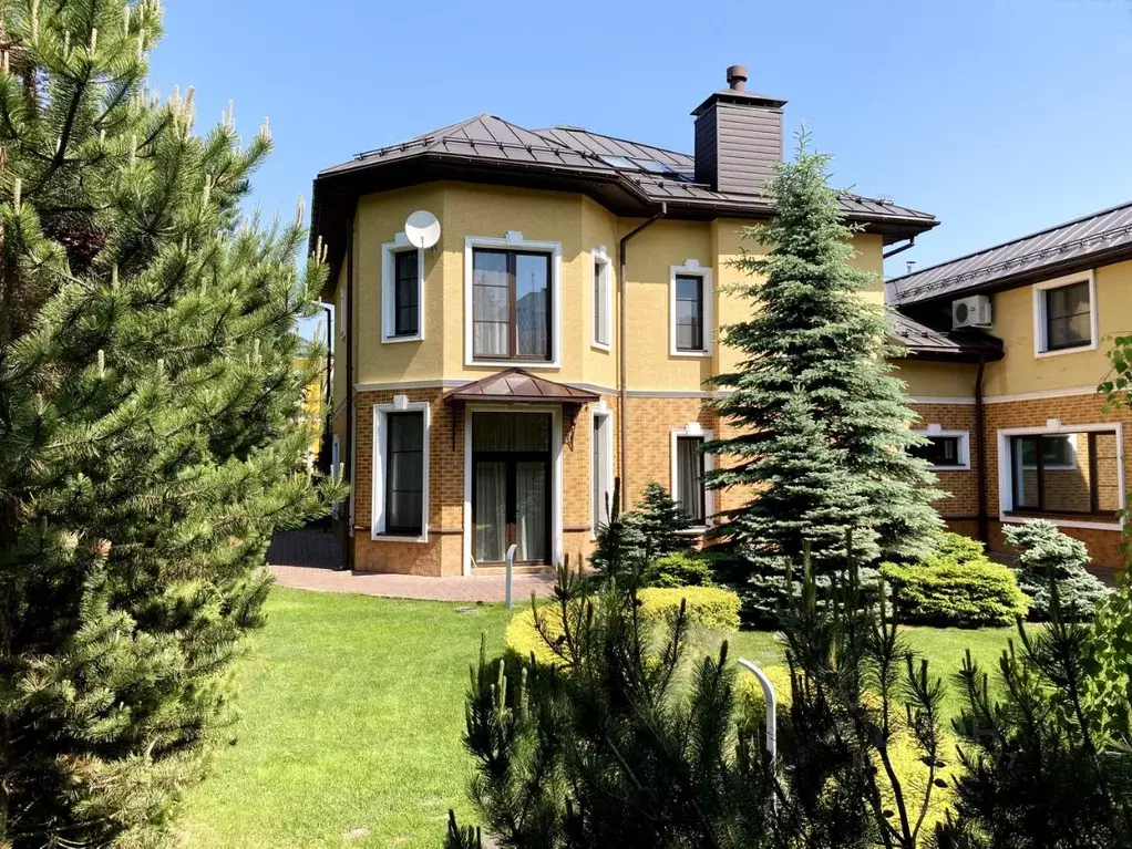 Дом в Москва ул. Кустодиева, 21 (800 м) - Фото 2