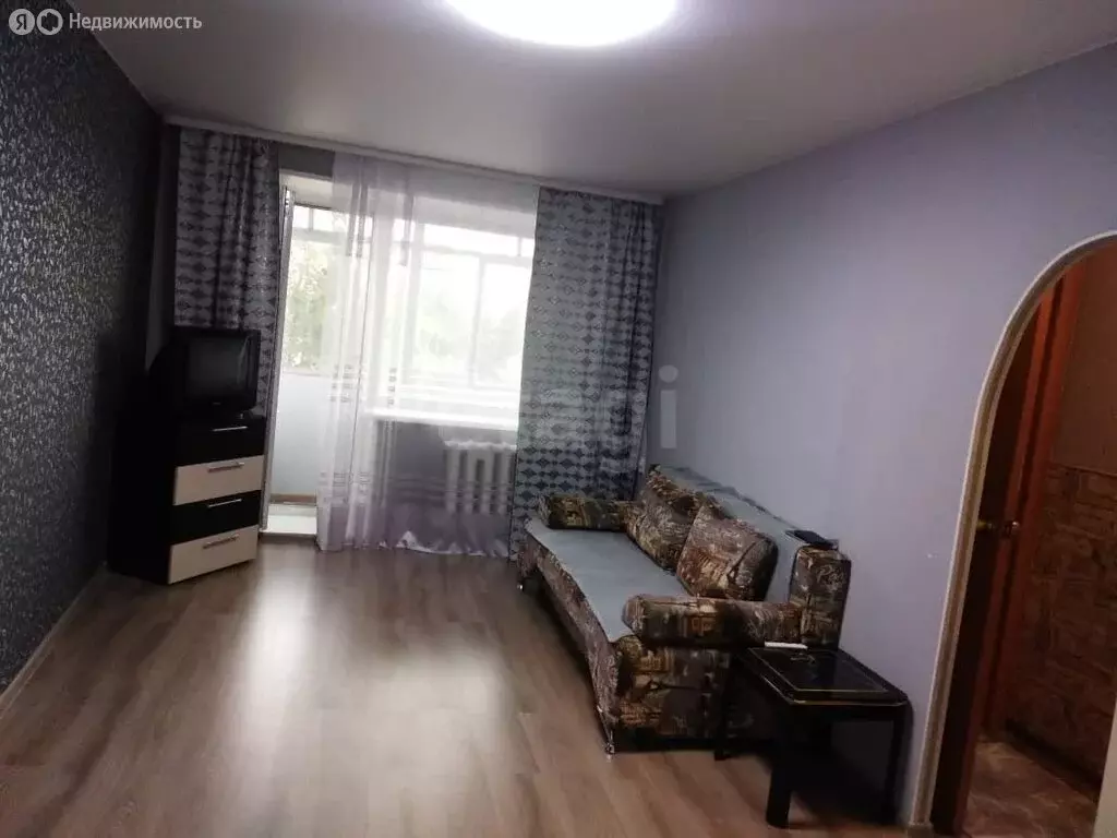 2-комнатная квартира: Нижний Тагил, улица 7-й Квартал, 10 (41.8 м) - Фото 2