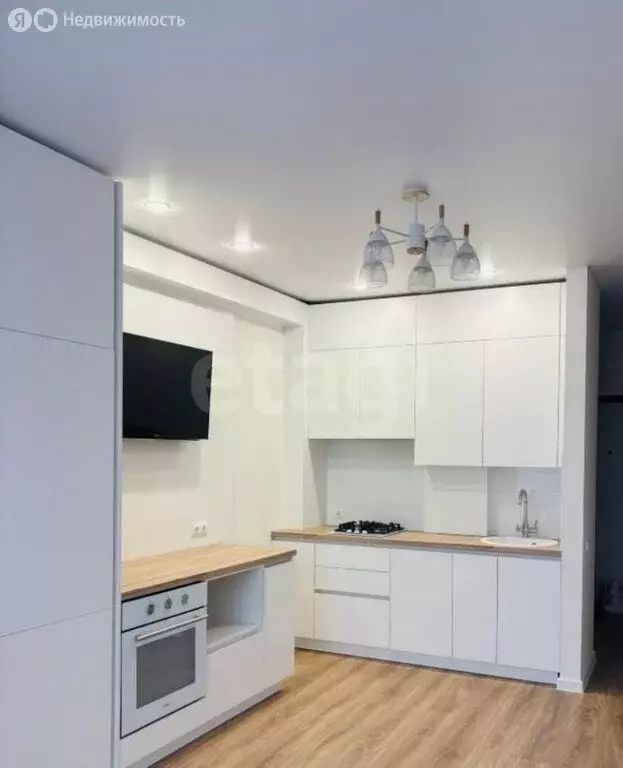 1-комнатная квартира: Калининград, улица Куйбышева, 84 (42.6 м) - Фото 1