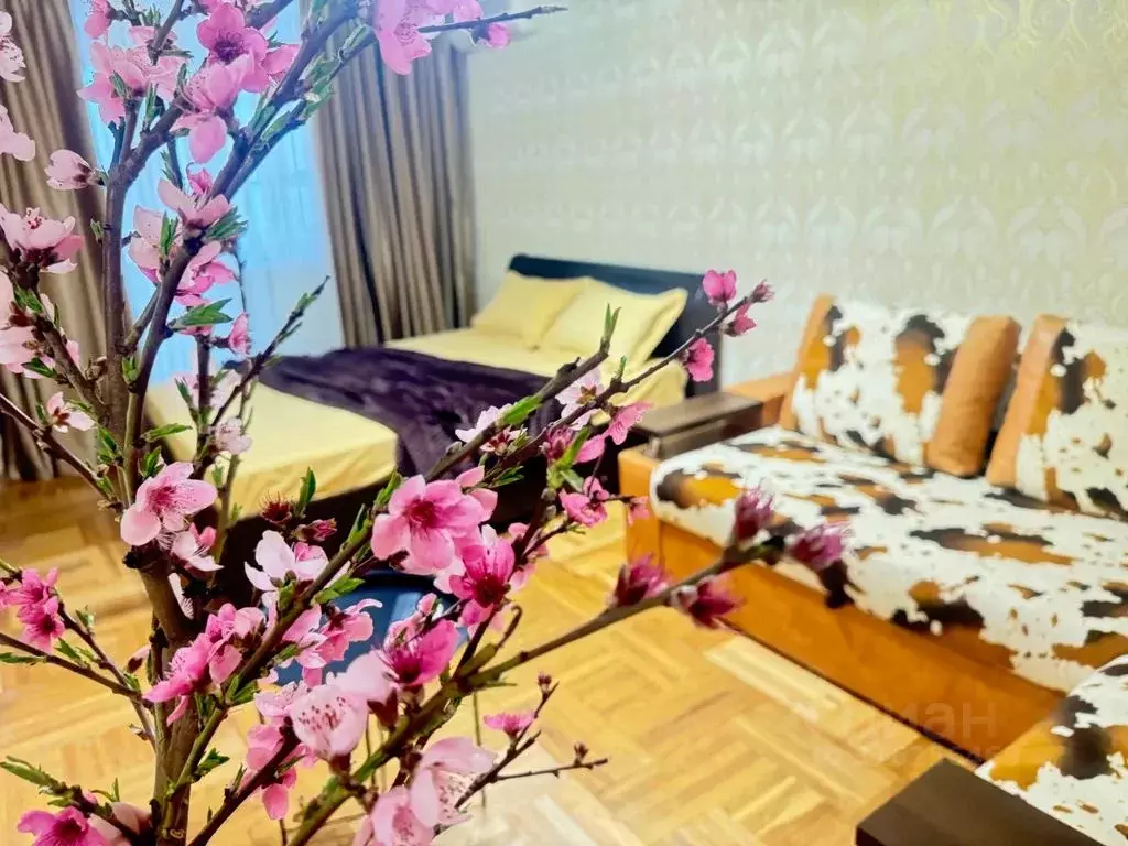 2-к кв. Крым, Симферополь ул. Декабристов, 14 (56.0 м) - Фото 1