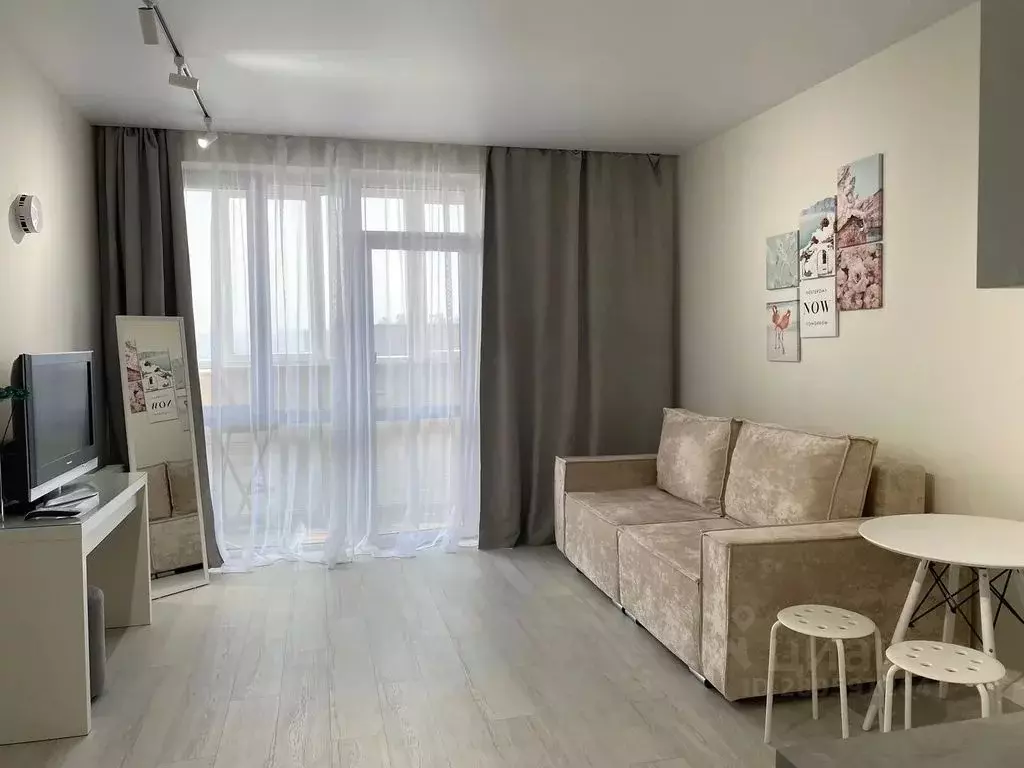 Студия Тюменская область, Тюмень ул. 2-я Луговая, 22к3 (31.0 м) - Фото 1