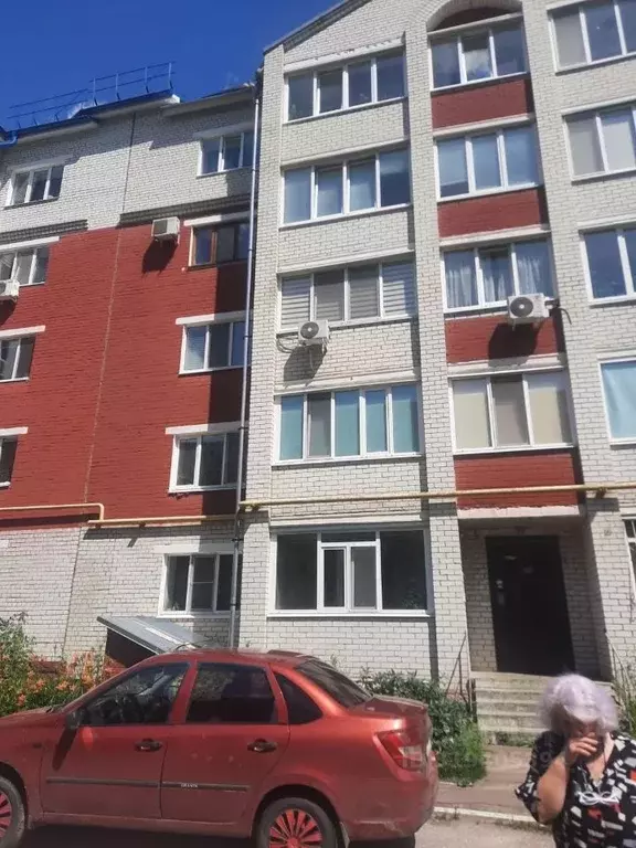 3-к кв. Брянская область, Брянский район, Снежское с/пос, пос. Путевка ... - Фото 0
