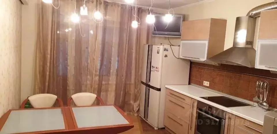 3-к кв. Новосибирская область, Новосибирск ул. Щетинкина, 34 (81.7 м) - Фото 0